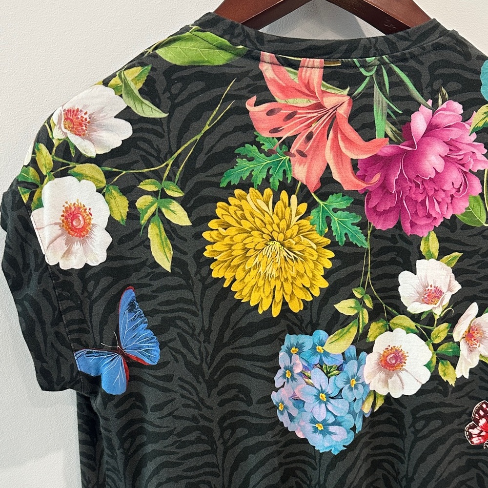 Floral Print Women's Top - Picture 7 of 9